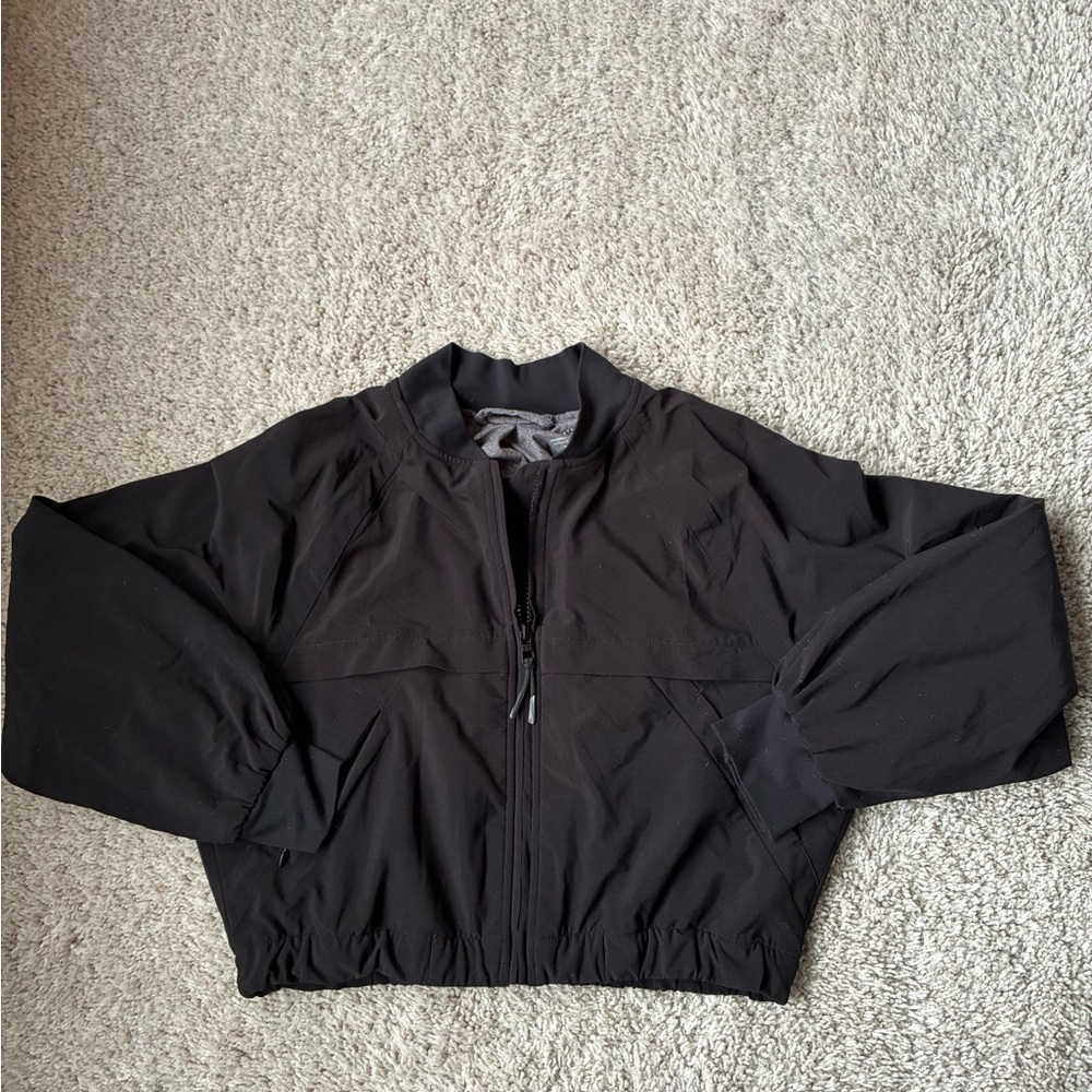 Girl’s Athleta Black Jacket - Picture 2 of 5